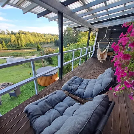 Tuule Chalet